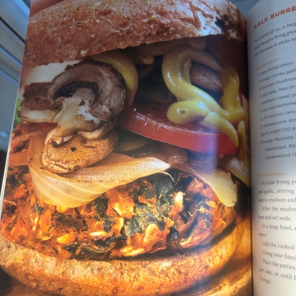 PREVENT and REVERSE HEART DISEASE COOKBOOK - Picture 4 of 6